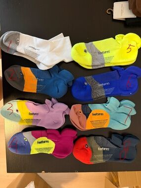 Feetures Low Cut No-Show Socks in Multiple Colors